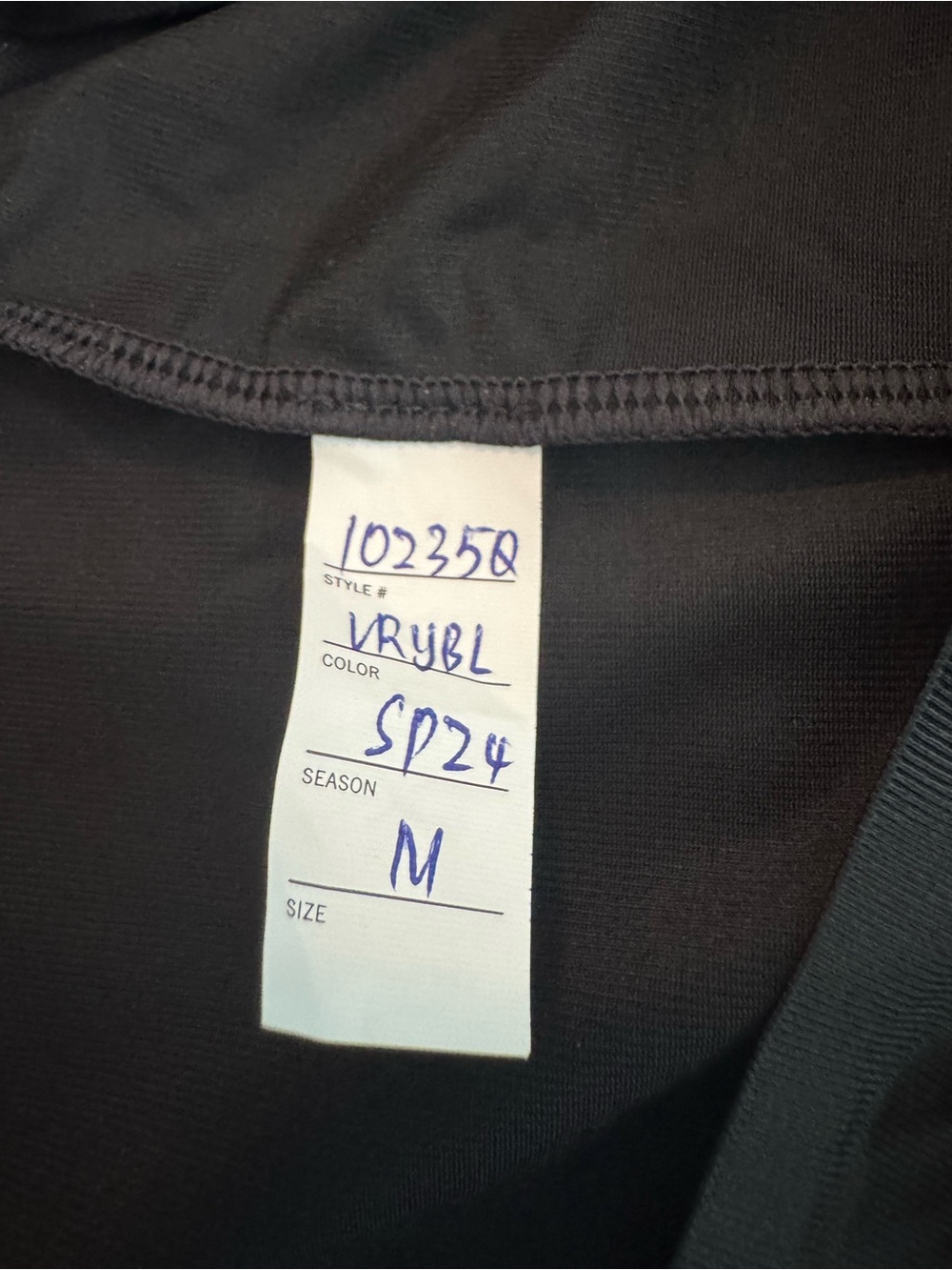Spanx Very Black Invisible Shaping Open Bust Mid Thigh Bodysuit Size Medium - Picture 8 of 9
